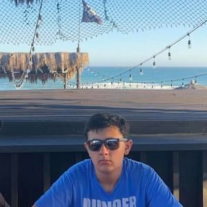 Meet your Posher, Joey